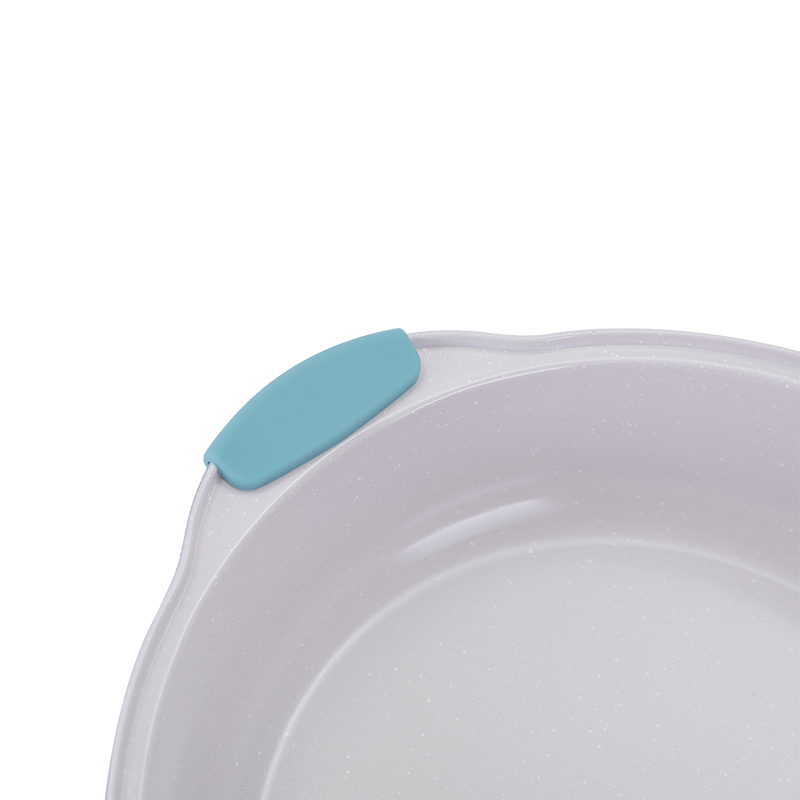 Blue And White Round Cake Pan