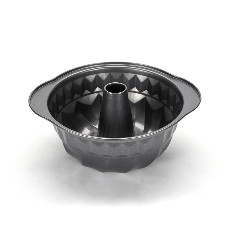 Non-Stick Fluted Holed Cake Ring Mould