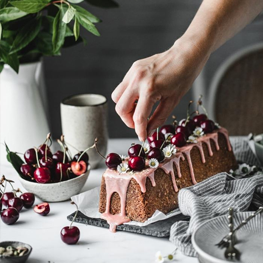 The Impact of Cake Pans on Baking