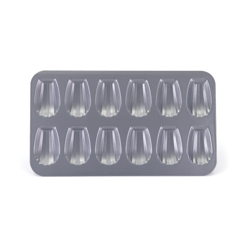 12 Count Madeleine Baking Mold