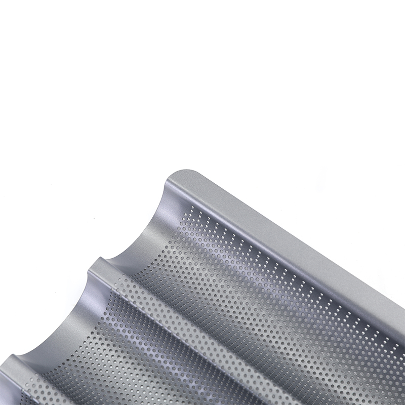 3 Grooves Nonstick Perforated Baguette Pan