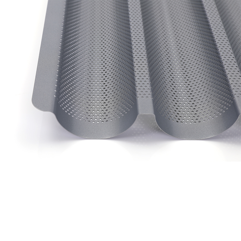 3 Grooves Nonstick Perforated Baguette Pan