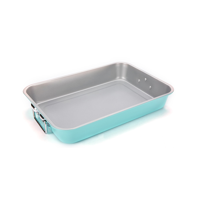 Rectangular Roasting Pan With Handles