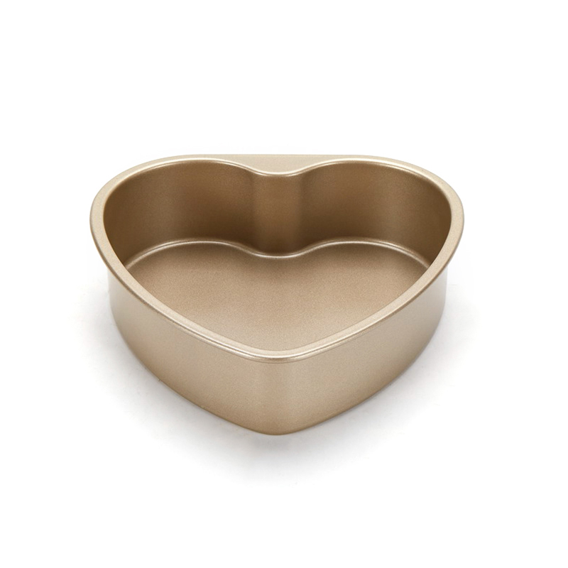 Non Stick Golden Heart Cake Pan